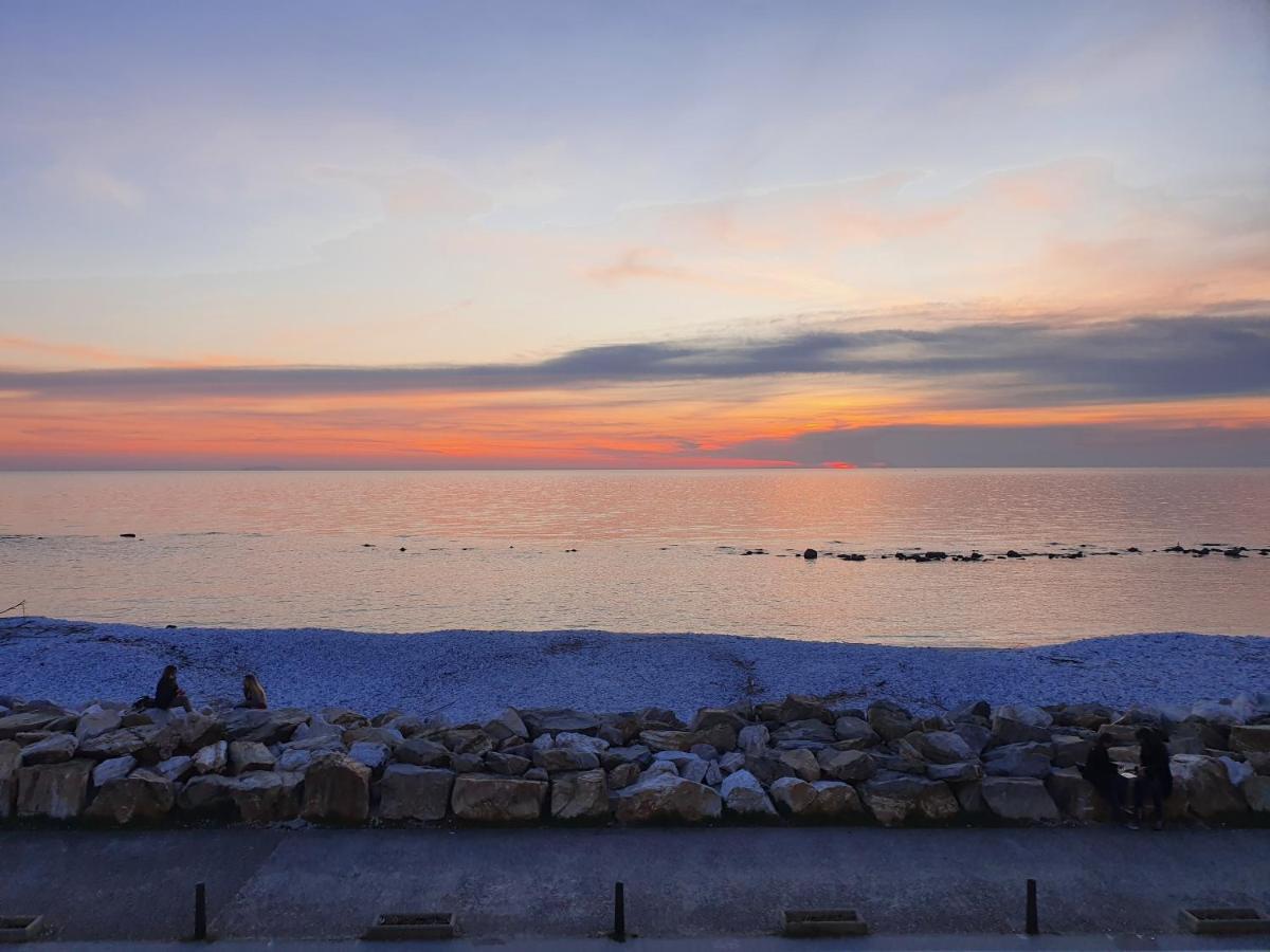 Annemarie B&B Marina Di Pisa Exteriér fotografie